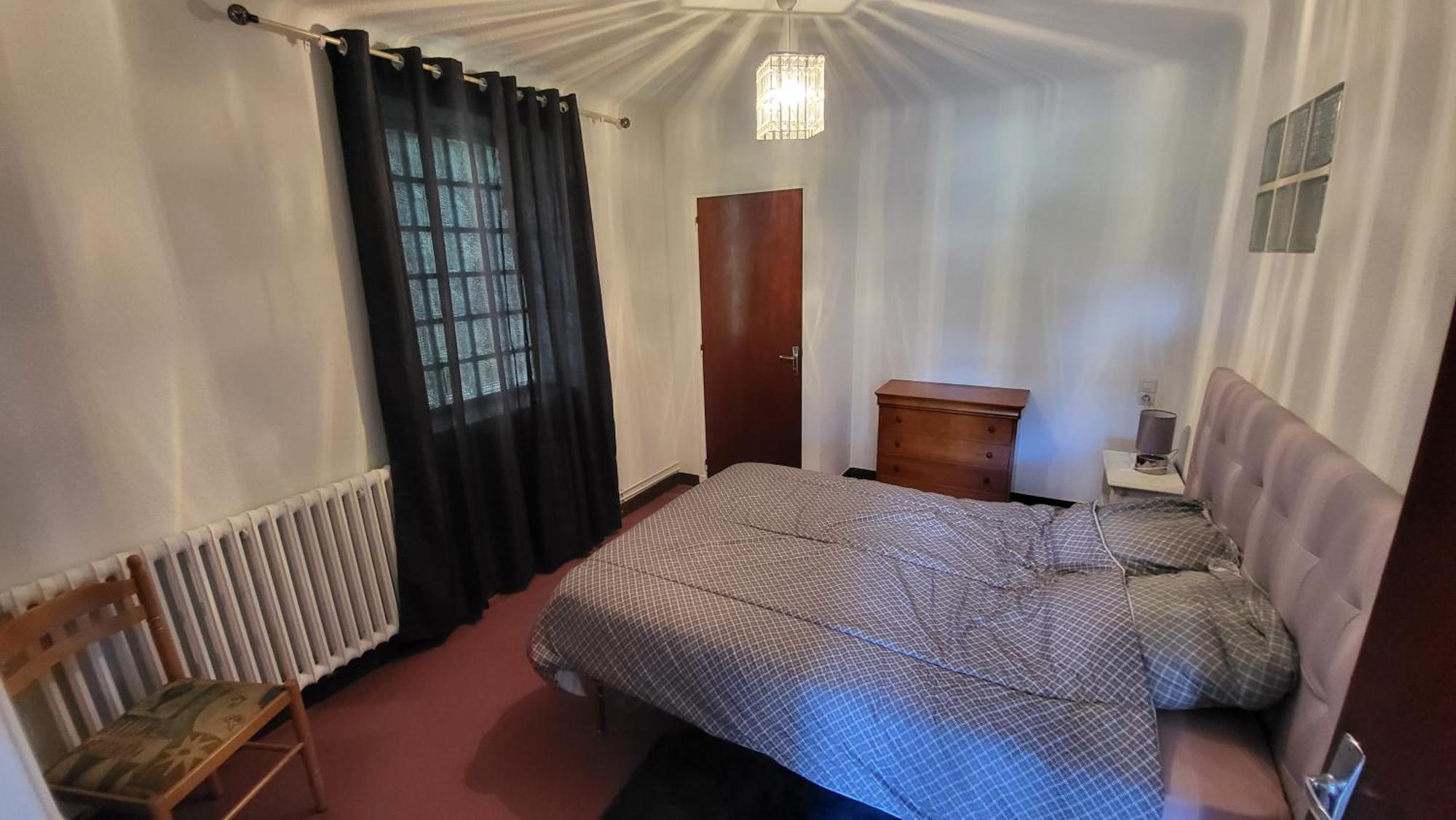 Bel Appartement Vinassan Luaran gambar